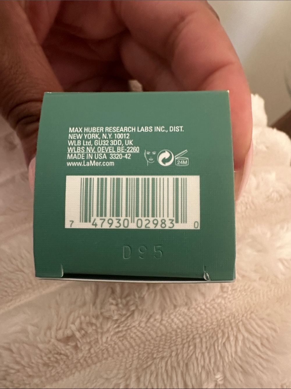La Mer Moisturizing Cream & Essence Foaming Cleanser - Teal Green; NIB - Picture 3 of 4